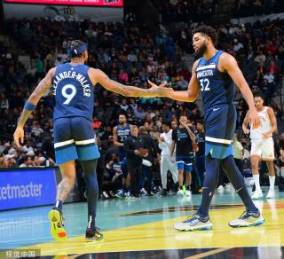 虽然当前巨 虽然当前巨